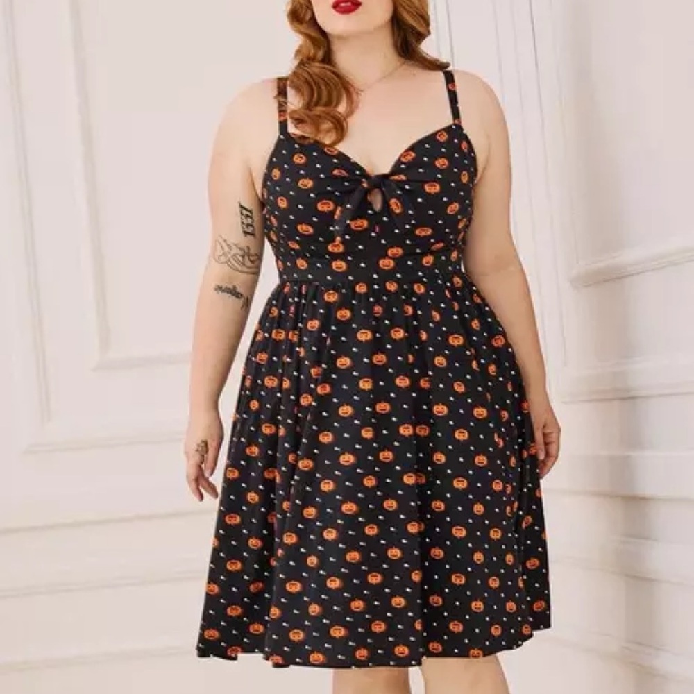 NWOT Torrid Retro Chic Polka Dot Pumpkin Halloween Pinup Swing Dress 3X 22 24 - Picture 15 of 15